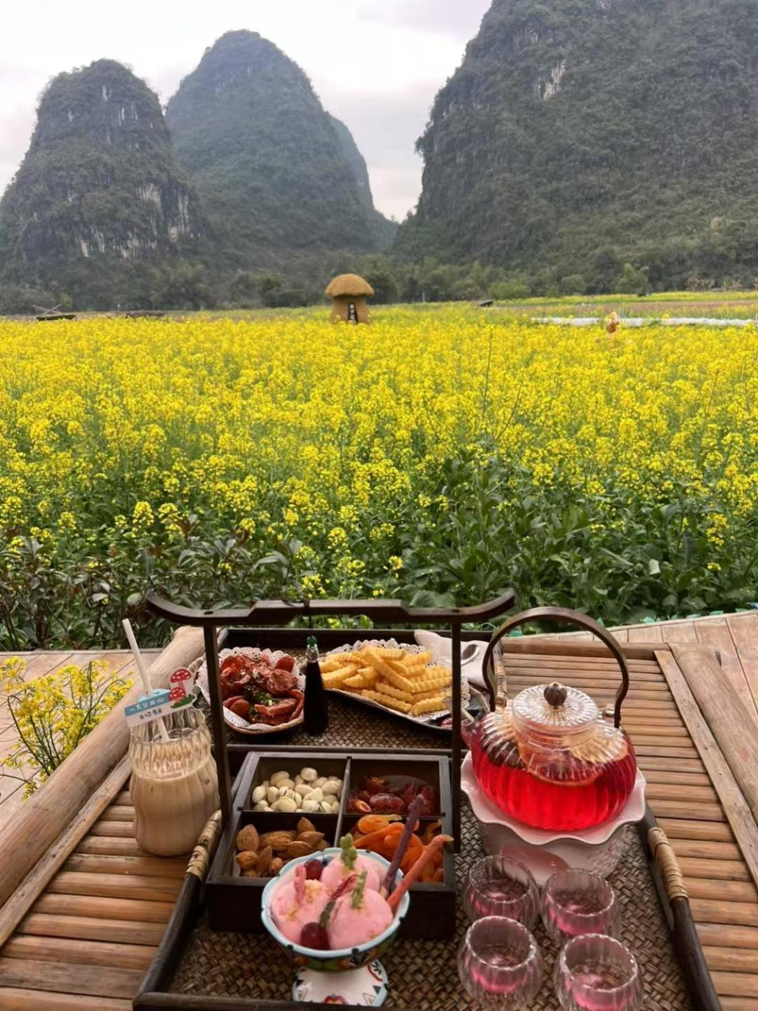 Yangshuo Fortune Lake Inn- One Way Free Pick Up From Airport Or Ts Over 3 Nights エクステリア 写真