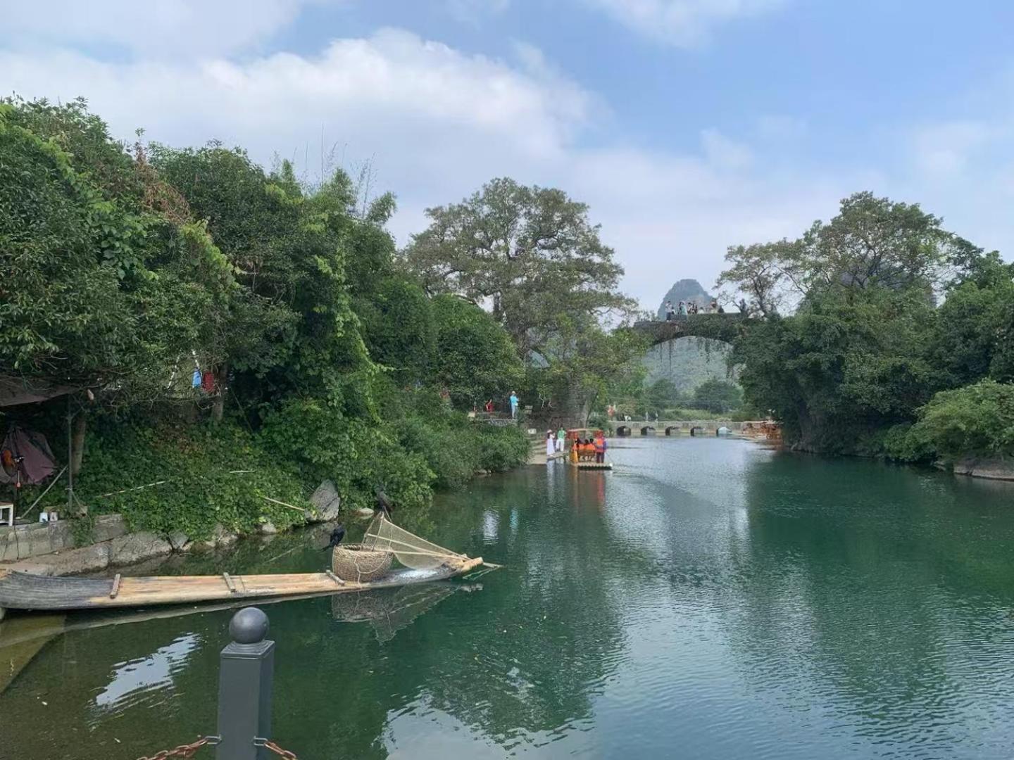 Yangshuo Fortune Lake Inn- One Way Free Pick Up From Airport Or Ts Over 3 Nights エクステリア 写真