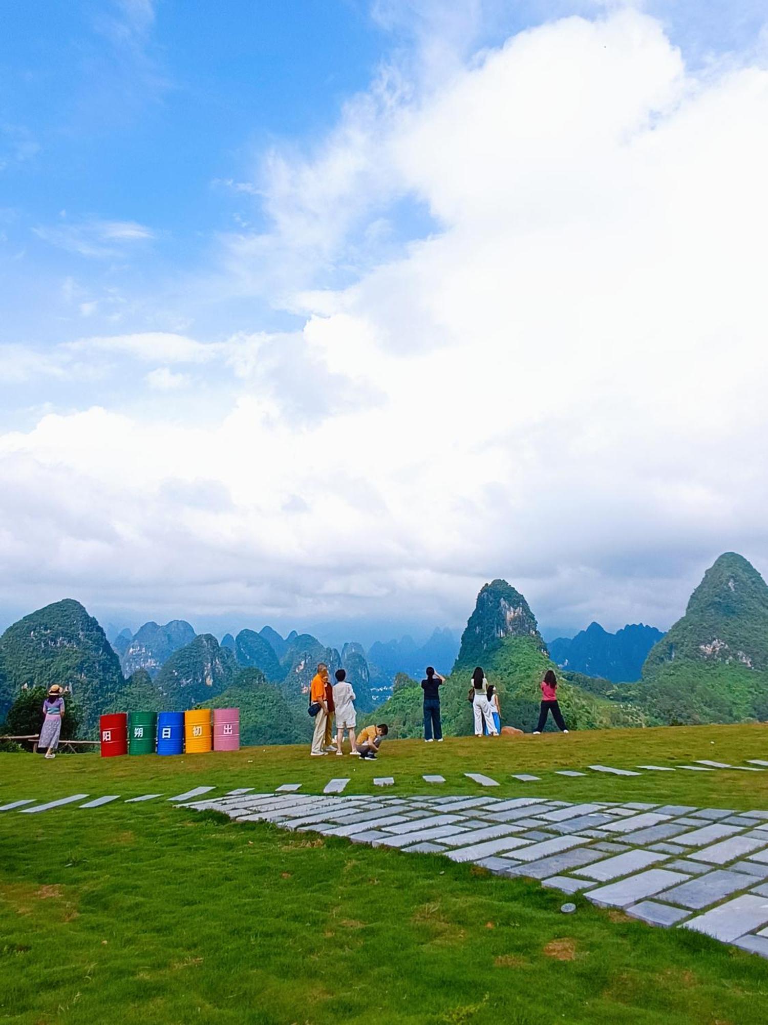 Yangshuo Fortune Lake Inn- One Way Free Pick Up From Airport Or Ts Over 3 Nights エクステリア 写真